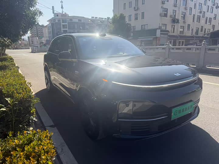 LiXiang L7 2025 2025款 Ultra 智能焕新版