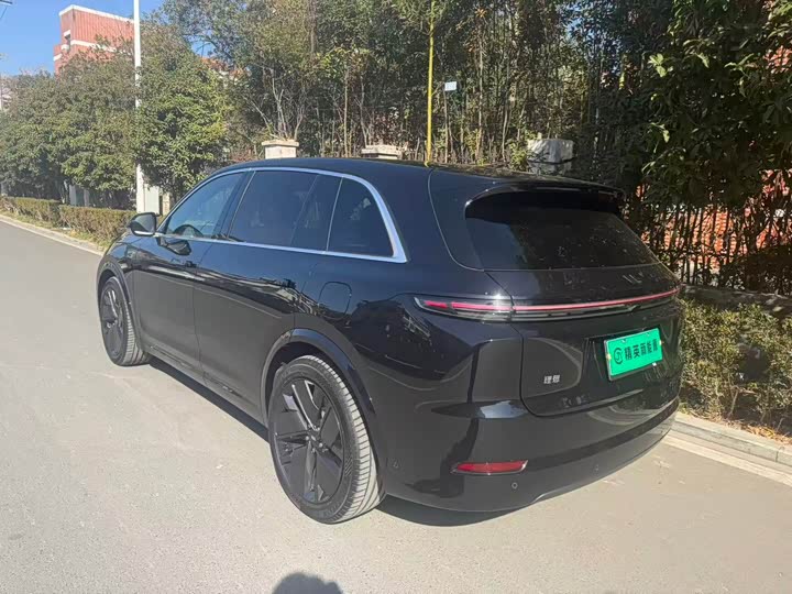 LiXiang L7 2025 2025款 Ultra 智能焕新版