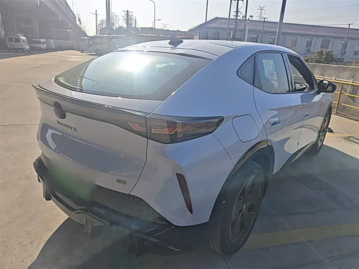 Volkswagen ID.Unyx 2024 2024款 Pro 长续航版