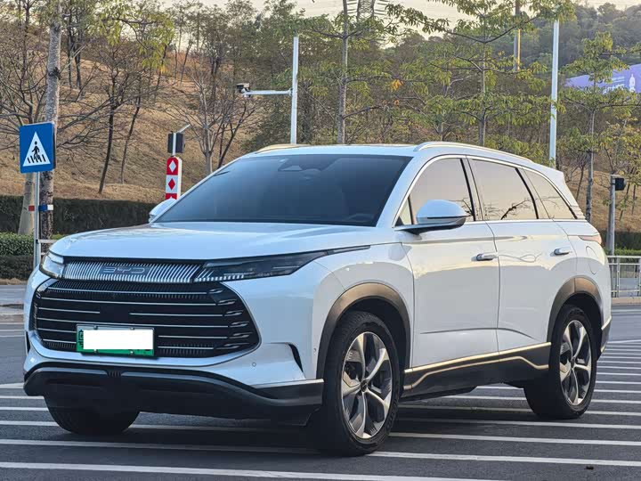 BYD Frigate 07 2023 2023款 DM-i 205KM 旗舰型