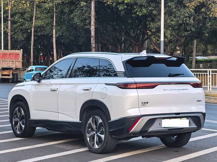 BYD Frigate 07 2023 2023款 DM-i 205KM 旗舰型