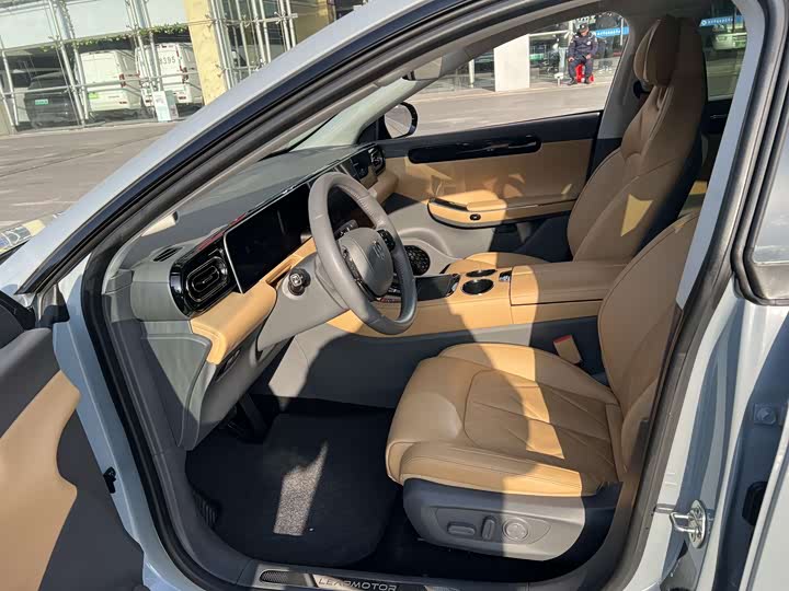 Leapmotor C01 2024 2024款 纯电 525尊享版