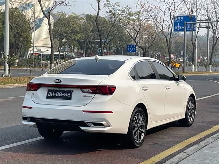 Kia K3 2021 2021款 1.5L CVT时尚版