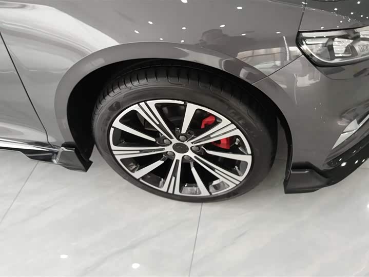 Geely Preface 2025 2025款 东方曜 2.0TD 望月版