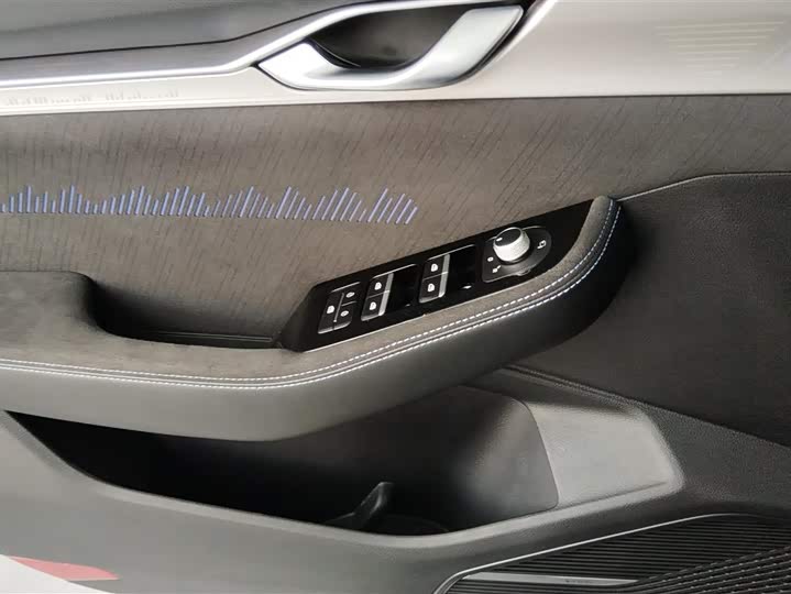 Geely Preface 2025 2025款 东方曜 2.0TD 望月版