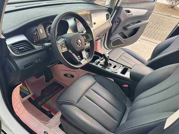 BYD Song Max 2021 2021款 升级版 1.5T 自动尊贵型 6座