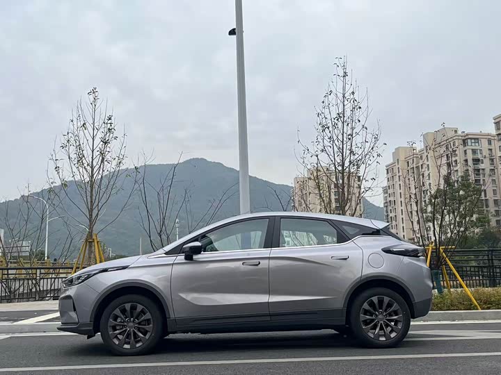 Geely Geometry C 2022 2022款 400KM 蓝莓Pro