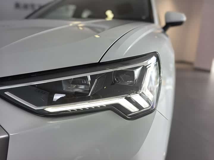 Audi Q3 2024 2024款 35 TFSI 时尚动感型