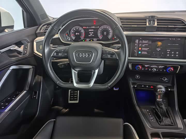 Audi Q3 2024 2024款 35 TFSI 时尚动感型