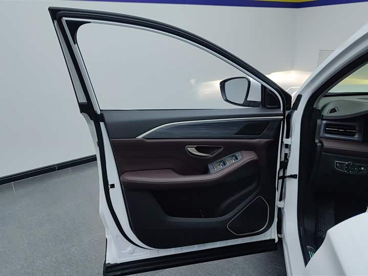 Jetour X90 Plus 2024 2024款 1.6TD DCT别墅 5座