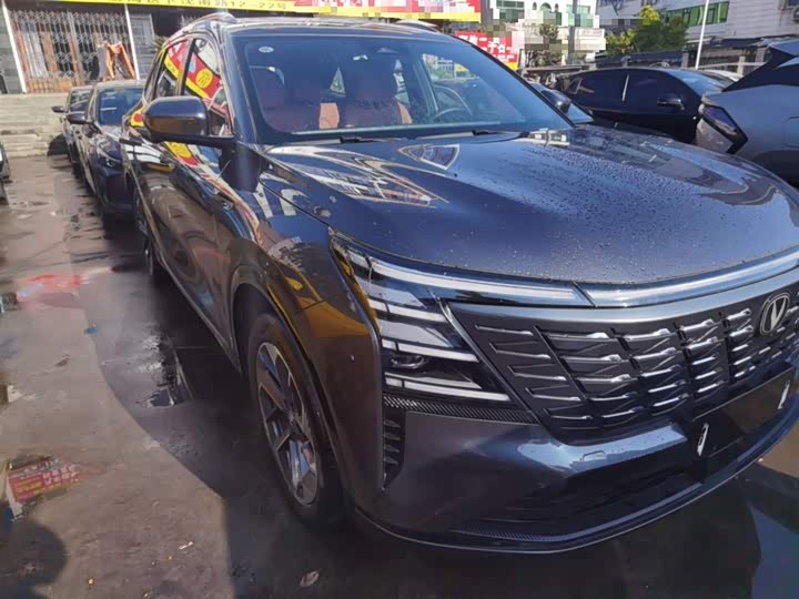 Changan CS75 Plus 2025 2025款 第四代 1.5T 新蓝鲸 智慧尊享型