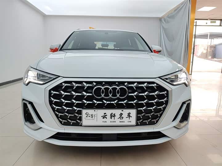 Audi Q3 2024 2024款 40 TFSI 时尚动感型