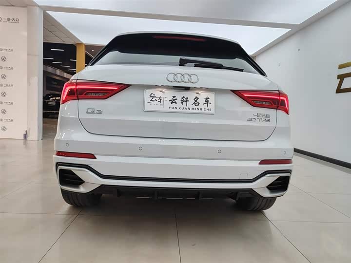 Audi Q3 2024 2024款 40 TFSI 时尚动感型