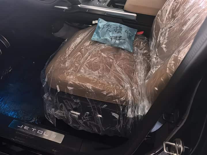 Jetour T2 2025 2025款 2.0TD DCT XWD穿越+