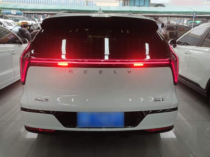 Geely Atlas L 2025 2025款 第四代 1.5TD DCT 启程