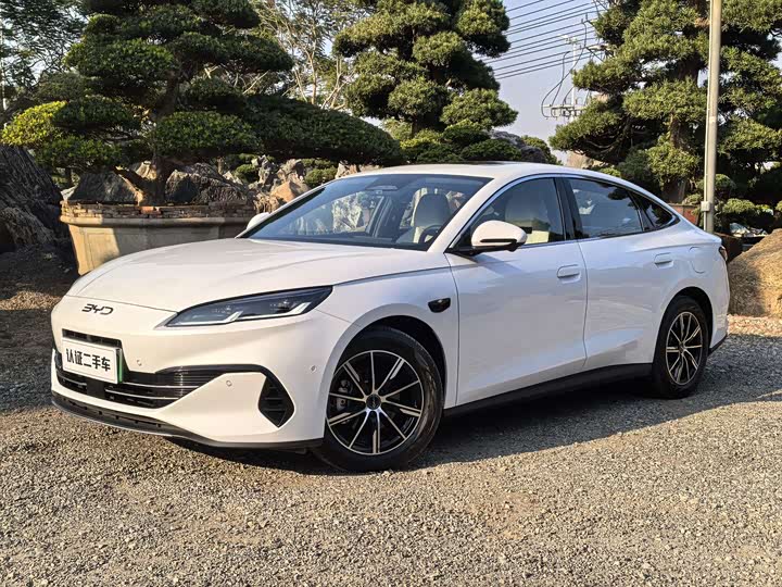2025 BYD Seal 06 Hybrid/EV