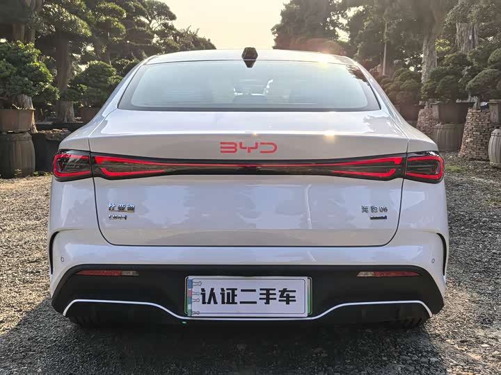 2025 BYD Seal 06 Hybrid/EV