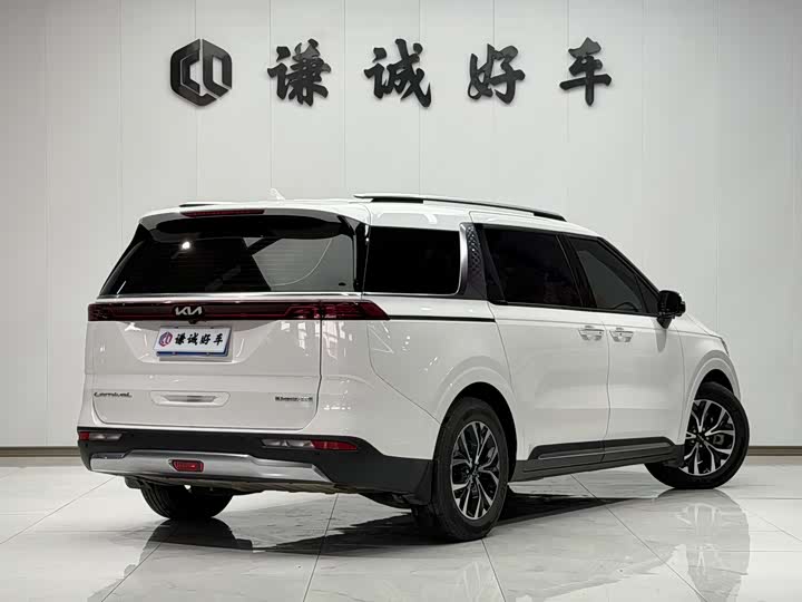 Kia Carnival 2021 2021款 2.0T 旗舰版