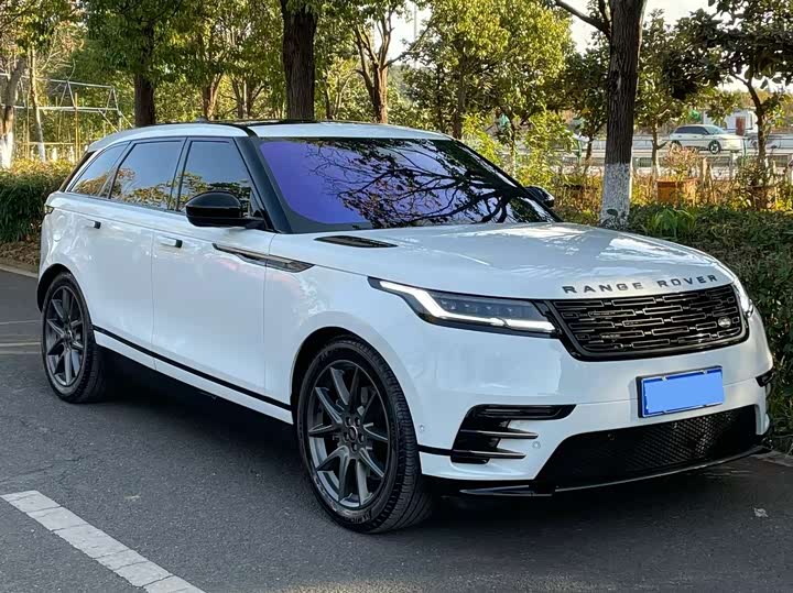 2025 Land Rover Range Rover Velar