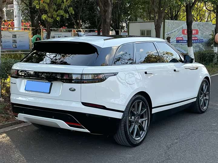 2025 Land Rover Range Rover Velar