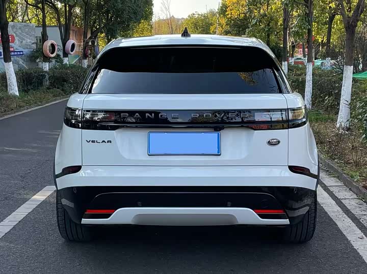2025 Land Rover Range Rover Velar