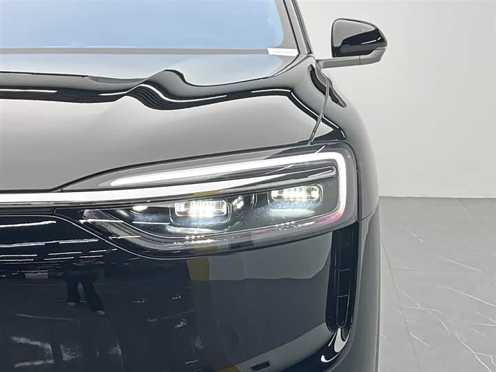 Aito M7 2026 2026款 增程 Max四驱版 5座