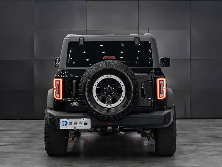 Ford Bronco 2024 2024款 2.3T 荒地