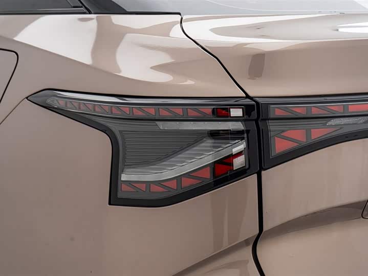 Toyota bZ3 2023 2023款 616km 长续航Premium