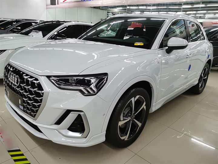 Audi Q3 2024 2024款 35 TFSI 时尚动感型