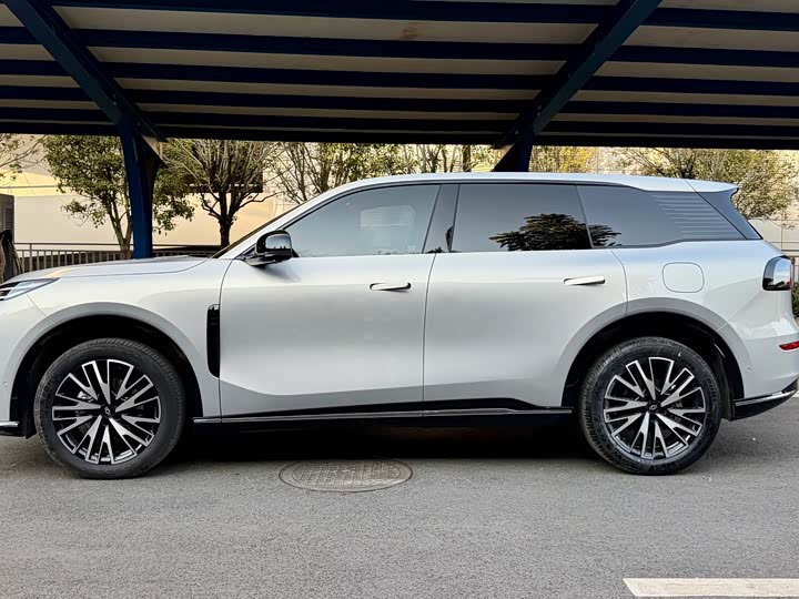 Changan Qiyuan (Nevo) Q07 2025 2025款 215旗舰型