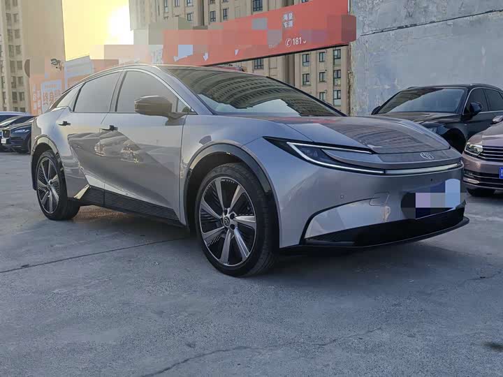 Toyota bZ5 2025 2025款 550 PRO