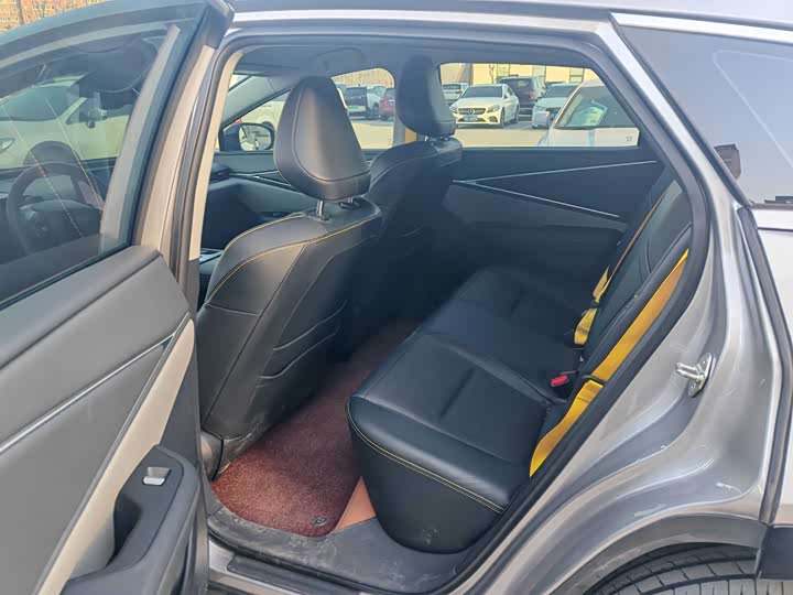 Toyota bZ5 2025 2025款 550 PRO