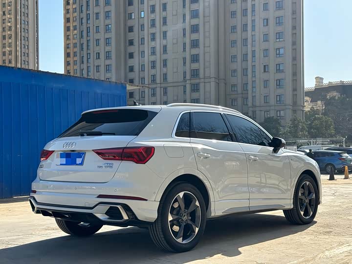 Audi Q3 2024 2024款 35 TFSI 时尚动感型
