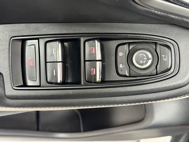 Subaru Forester 2022 2022款 2.0i AWD豪华版EyeSight