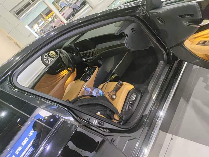 Lexus LS 2021 2021款 500h 豪华版