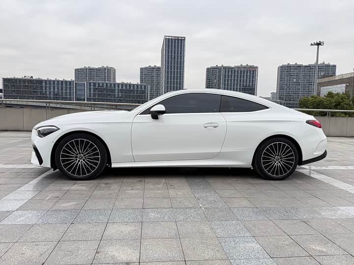 Mercedes-Benz CLE-Class 2025 2025款 CLE 300 4MATIC 动感型轿跑车