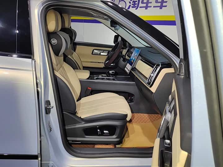 Chery Jaecoo J7 (Explore 06) 2023 2023款 改款 都市版 1.6T 两驱豪华