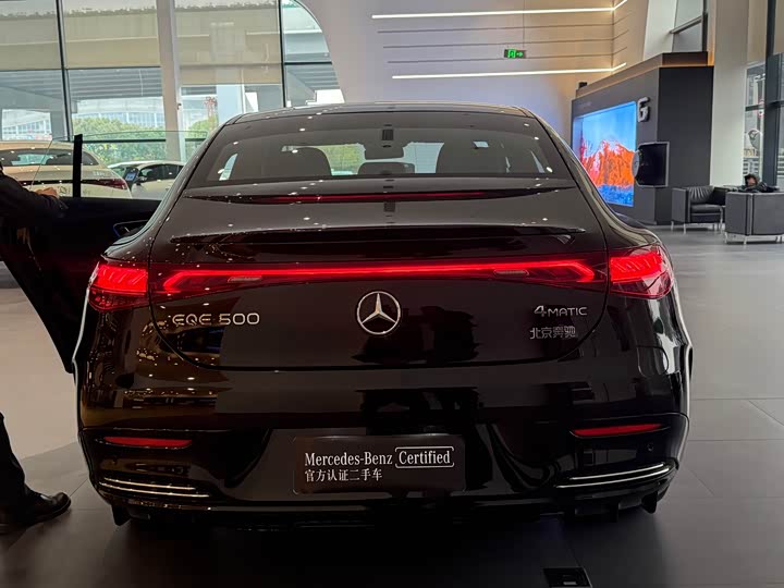 Mercedes-Benz EQE 2025 2025款 500 4MATIC 先锋版