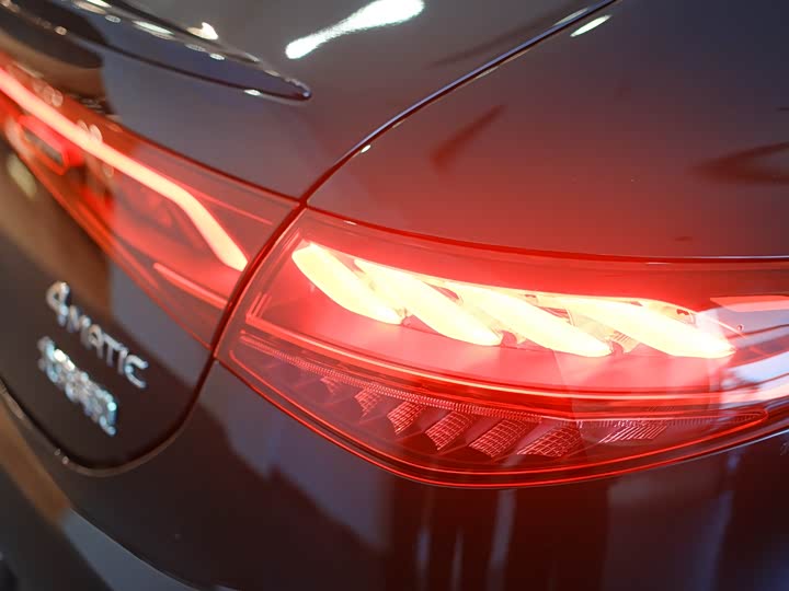 Mercedes-Benz EQE 2025 2025款 500 4MATIC 先锋版