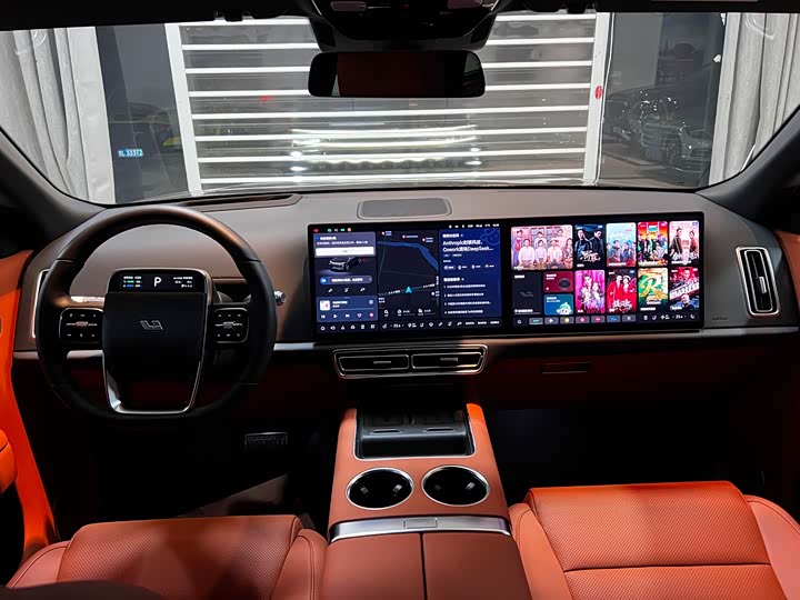 LiXiang L8 2025 2025款 Pro 智能焕新版