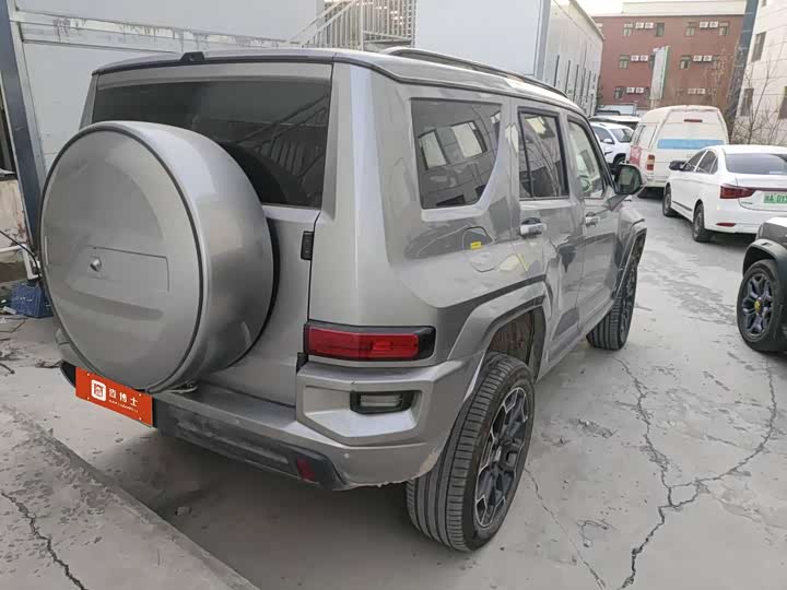 Tank 700 Hybrid 2024 2024款 Hi4-T 极境版