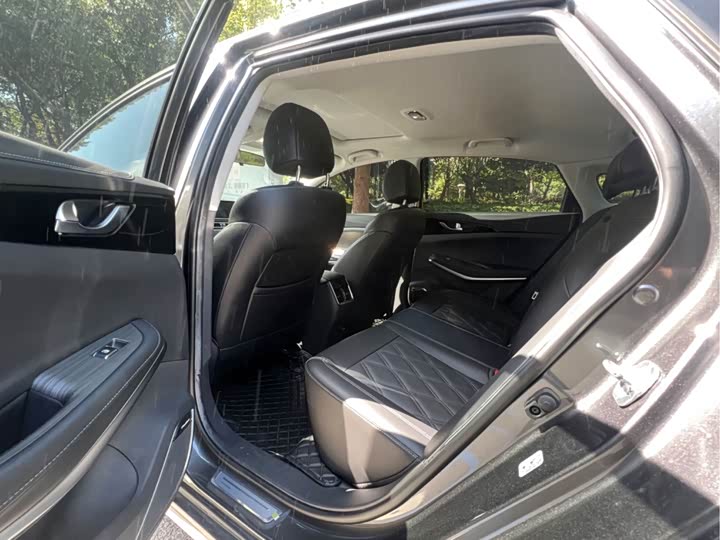 Changan Raeton CC 2021 2021款 蓝鲸版 1.5T DCT精英型