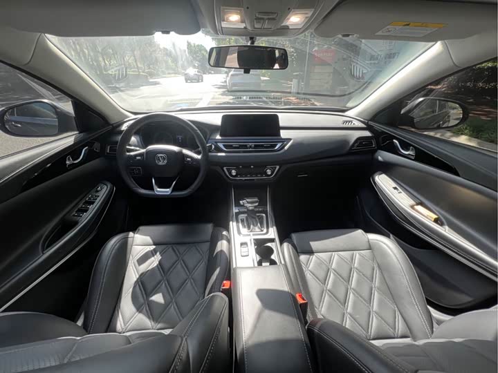 Changan Raeton CC 2021 2021款 蓝鲸版 1.5T DCT精英型