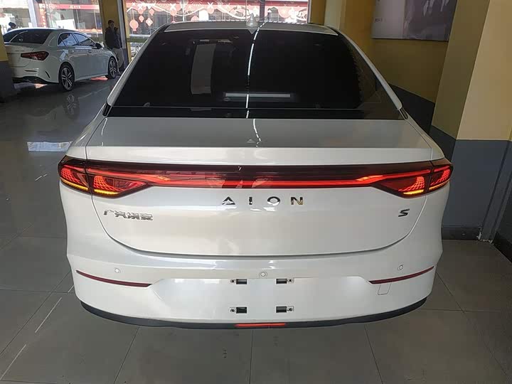 GAC Aion S 2023 2023款 魅 580 磷酸铁锂