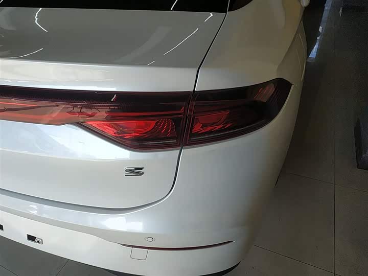 GAC Aion S 2023 2023款 魅 580 磷酸铁锂