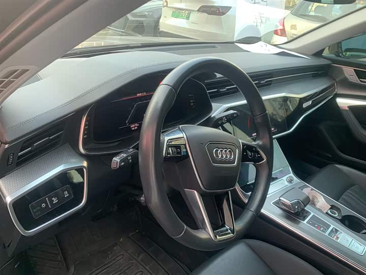 Audi A6 2023 2023款 allroad quattro 55 TFSI 尊享越野型