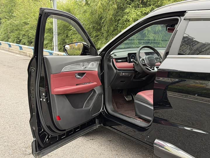 Jetour X70 Plus 2024 2024款 冠军版 1.5T DCT冠军MAX 7座