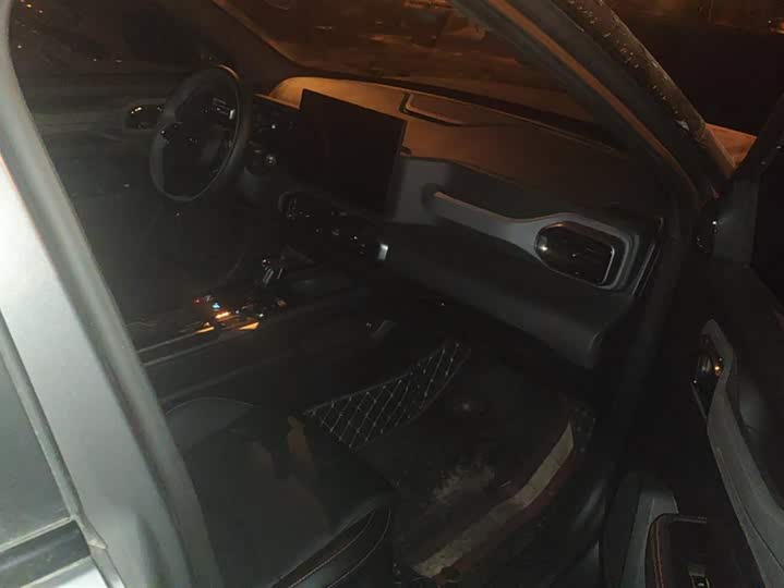 Geely Cowboy 2025 2025款 1.5TD 潮玩版