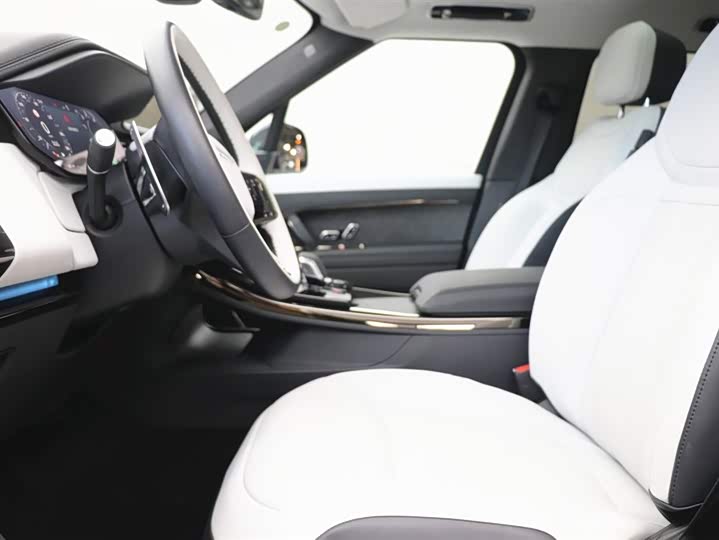 Land Rover Range Rover Sport Hybrid 2023 2023款 P510e 插电式电动混合版 首发版