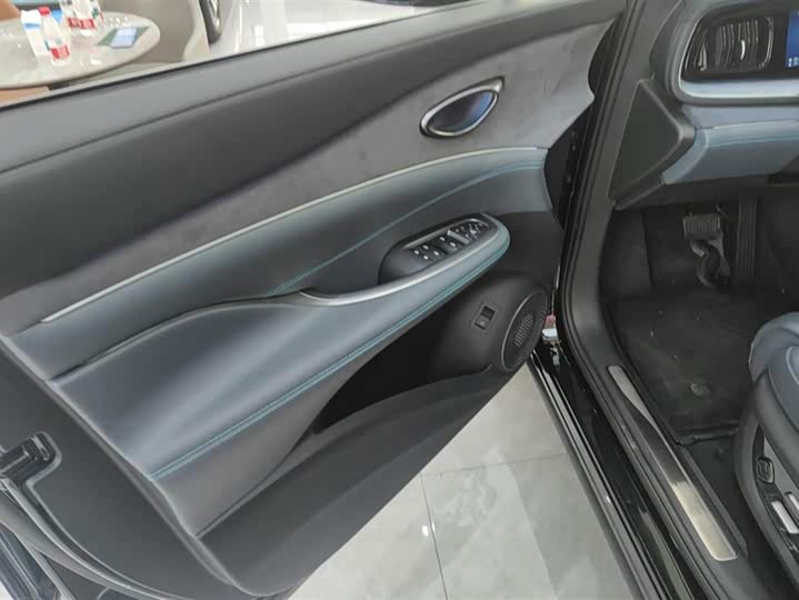 BYD Sea Lion 07 DM-i Hybrid 2025 2025款 150 领航+版